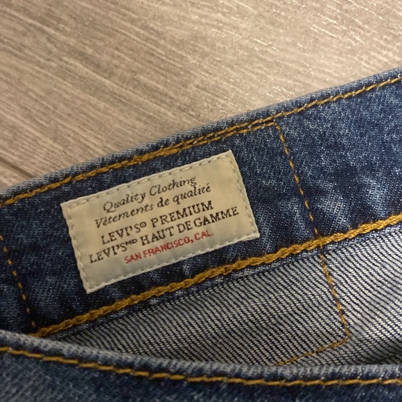 Levi 541s - Picture 2 of 4